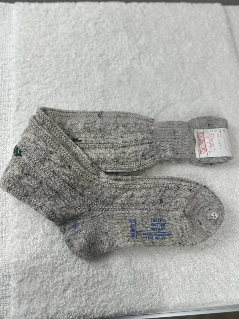 Lusana 100% Virgin Wool Knee High Socks Gray Floral Embroidered EU 41-42 NWT